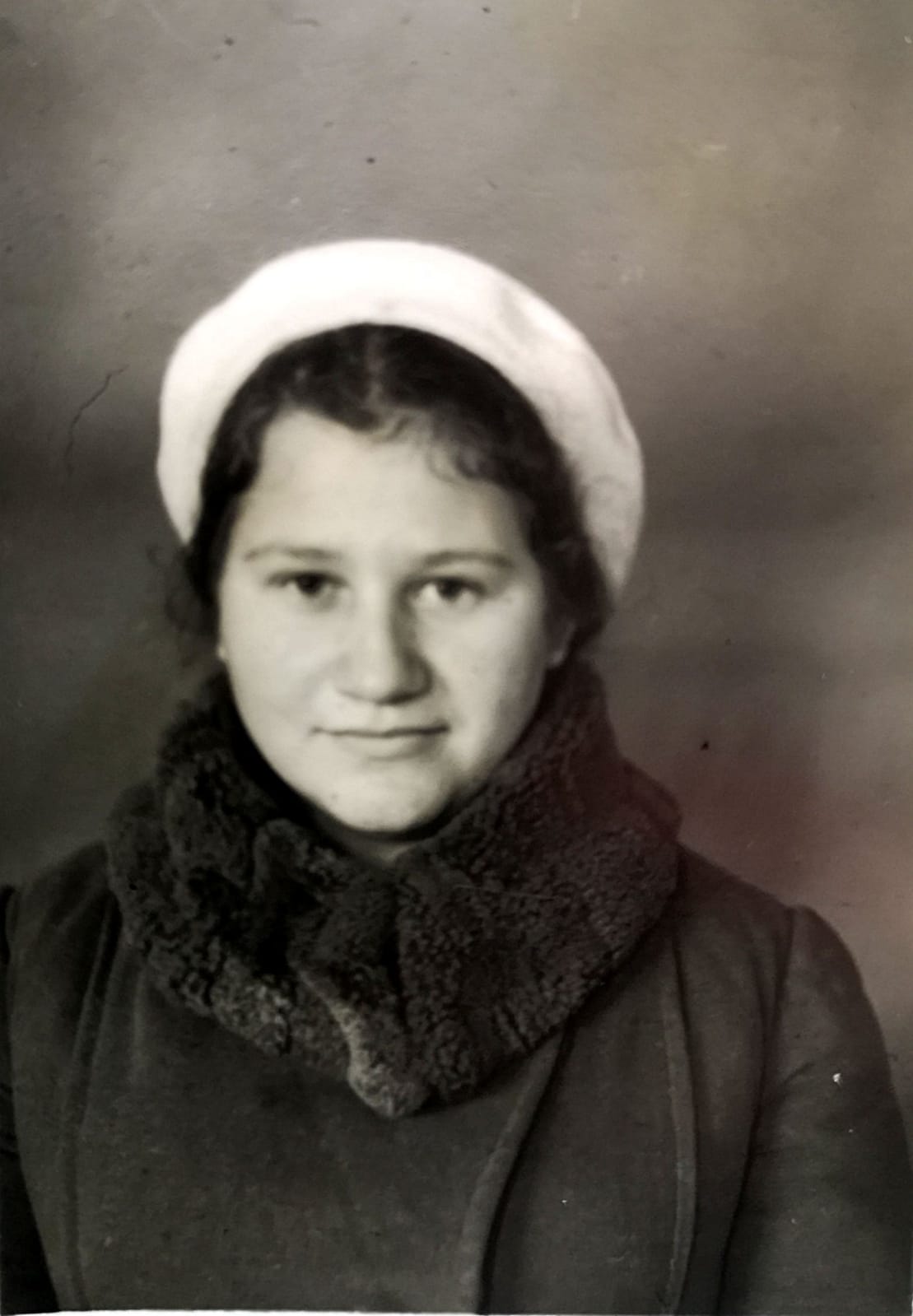 Александра Николаевна Спектор, 1954 год, беременна Верой